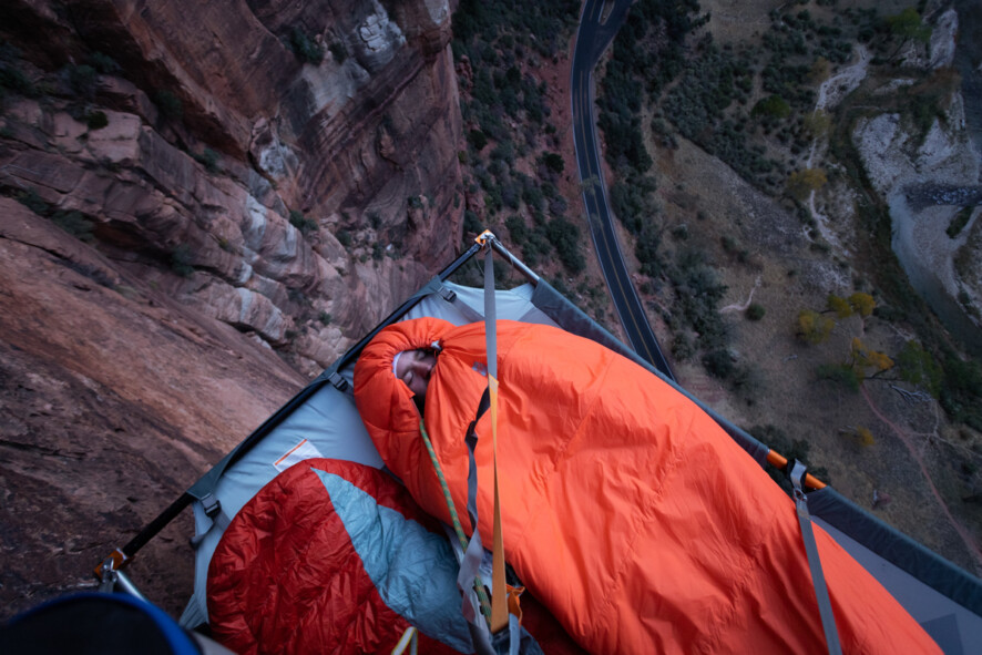 8 Best Canon Cameras With A Flip Screen (For Photo And Video) Brendan