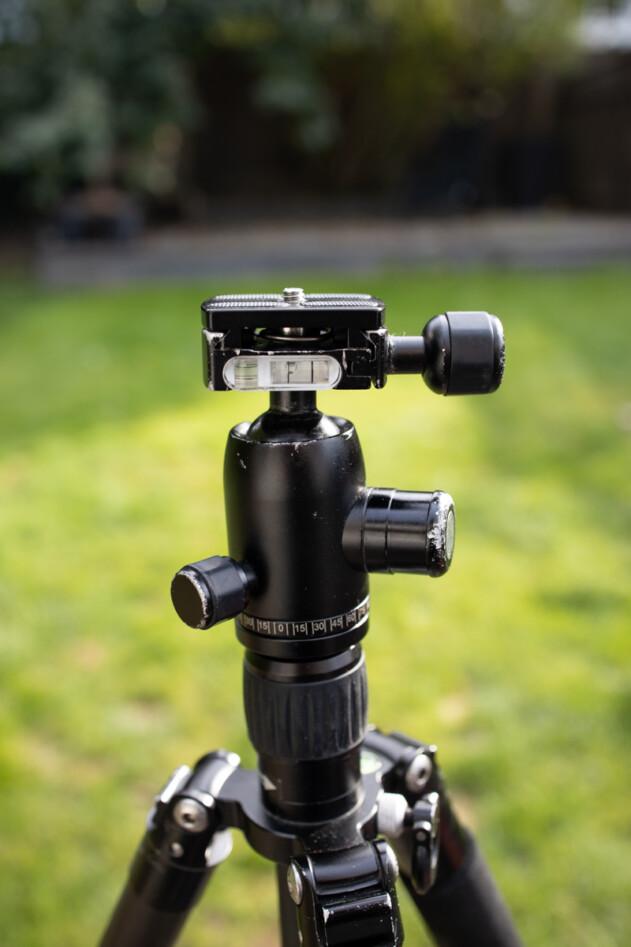 How Do Tripod Quick Release Plates Work? Brendan Williams Creative